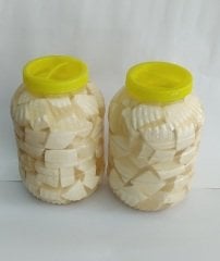 Salamura inek peyniri