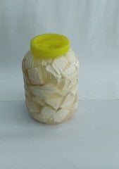 Salamura inek peyniri